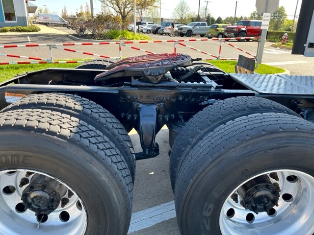 2018 Full-Truck Load CASCADIA 125 196104-13 2018 Full-Truck Load CASCADIA 125 196104-13