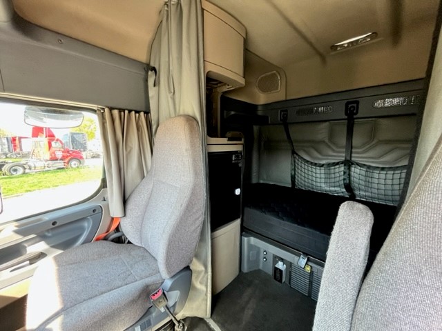 2018 Full-Truck Load CASCADIA 125 196104-21 2018 Full-Truck Load CASCADIA 125 196104-21