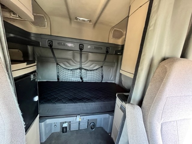 2018 Full-Truck Load CASCADIA 125 196104-22 2018 Full-Truck Load CASCADIA 125 196104-22