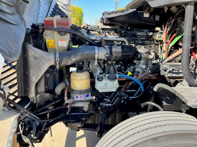 2018 Freightliner CASCADIA 125 196104-23 2018 Freightliner CASCADIA 125 196104-23