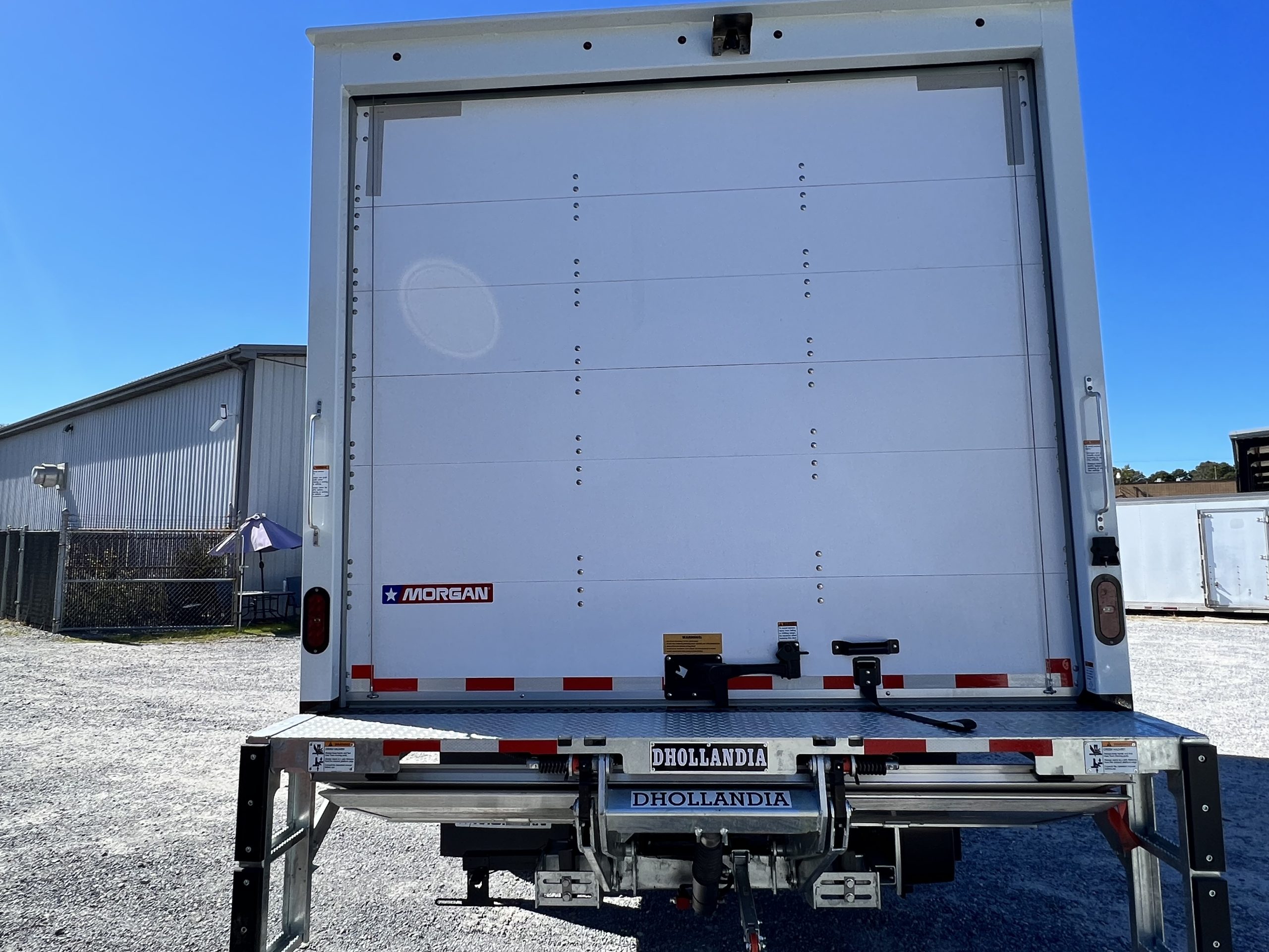 2023 ISUZU NQR - image 6 of 6