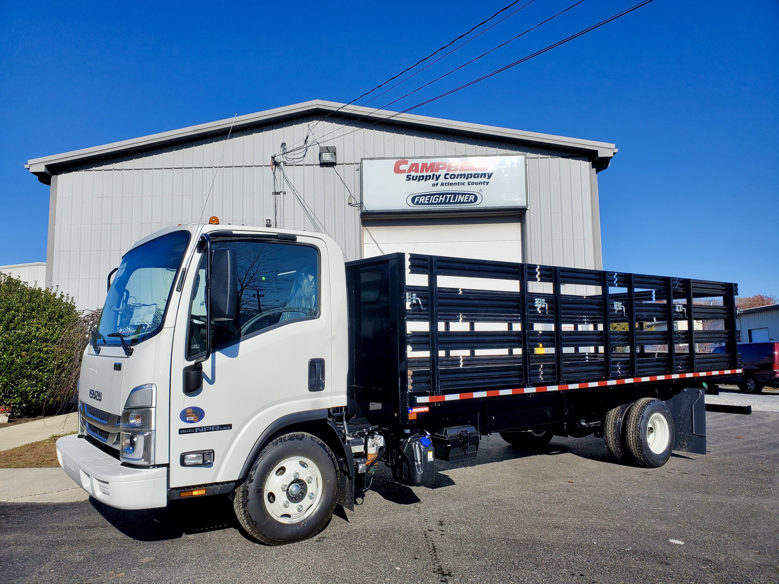 2024 ISUZU NPR HD - image 2 of 6
