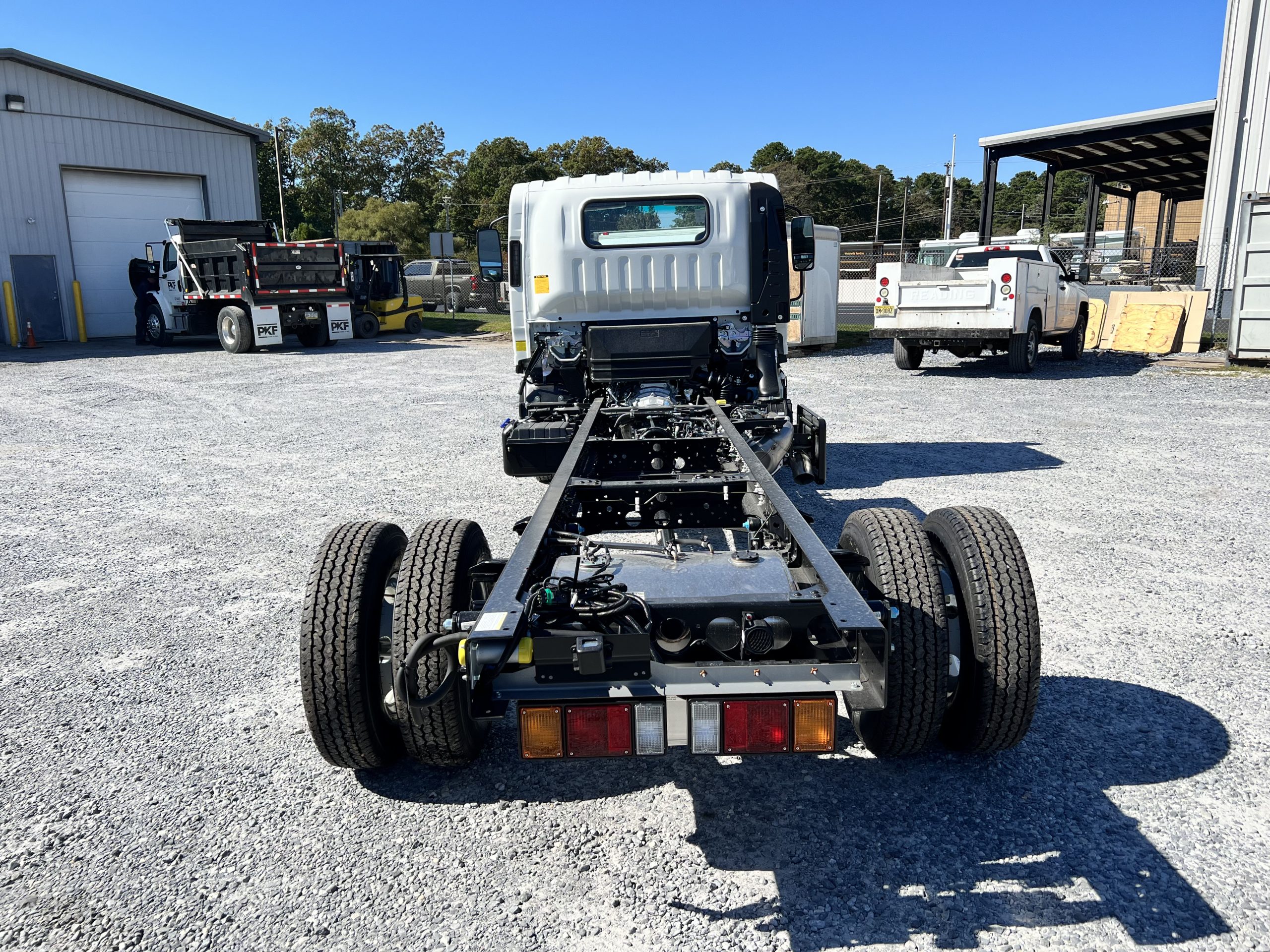 2024 ISUZU NPR HD - image 5 of 6