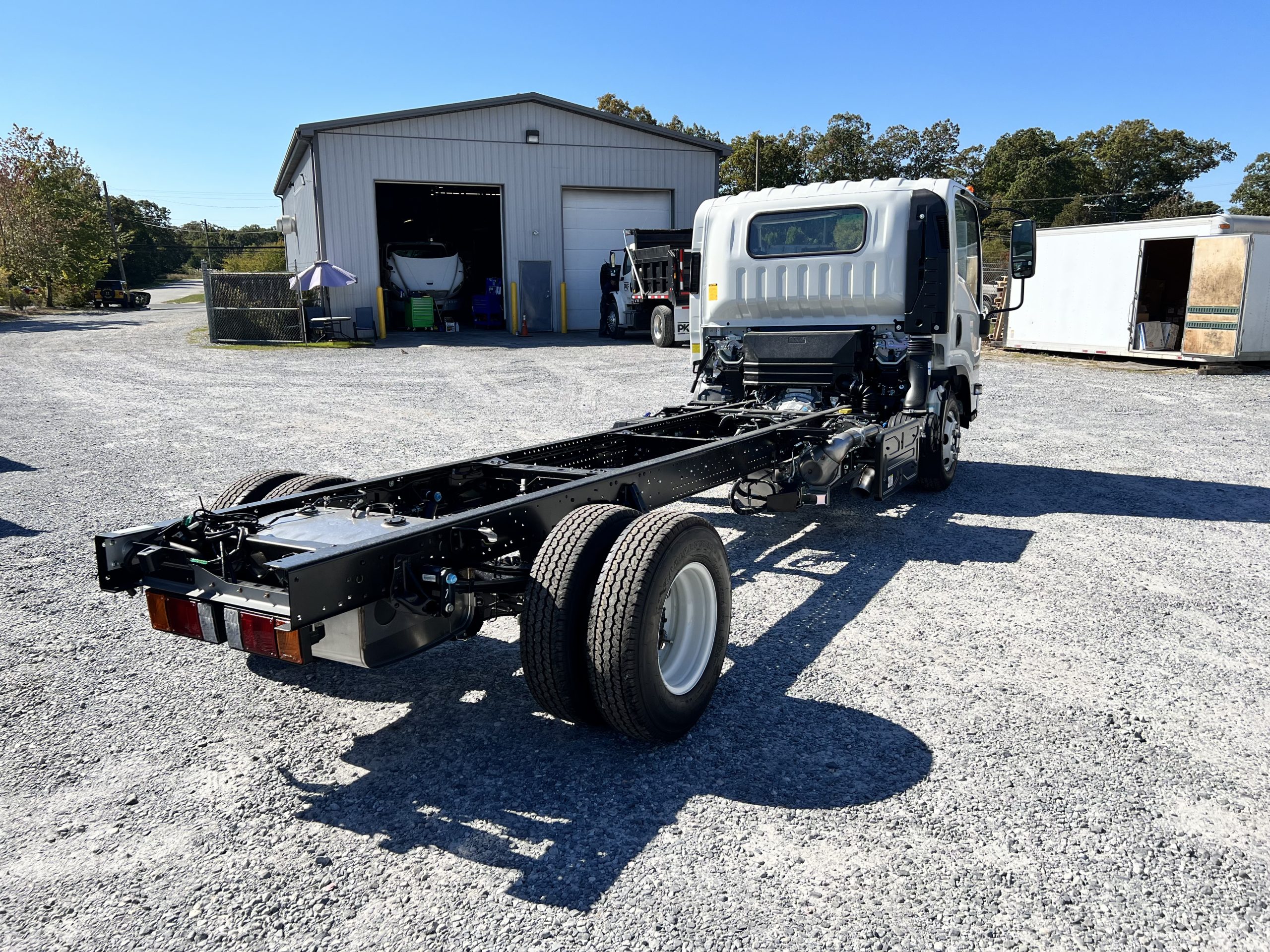 2024 ISUZU NPR HD - image 6 of 6