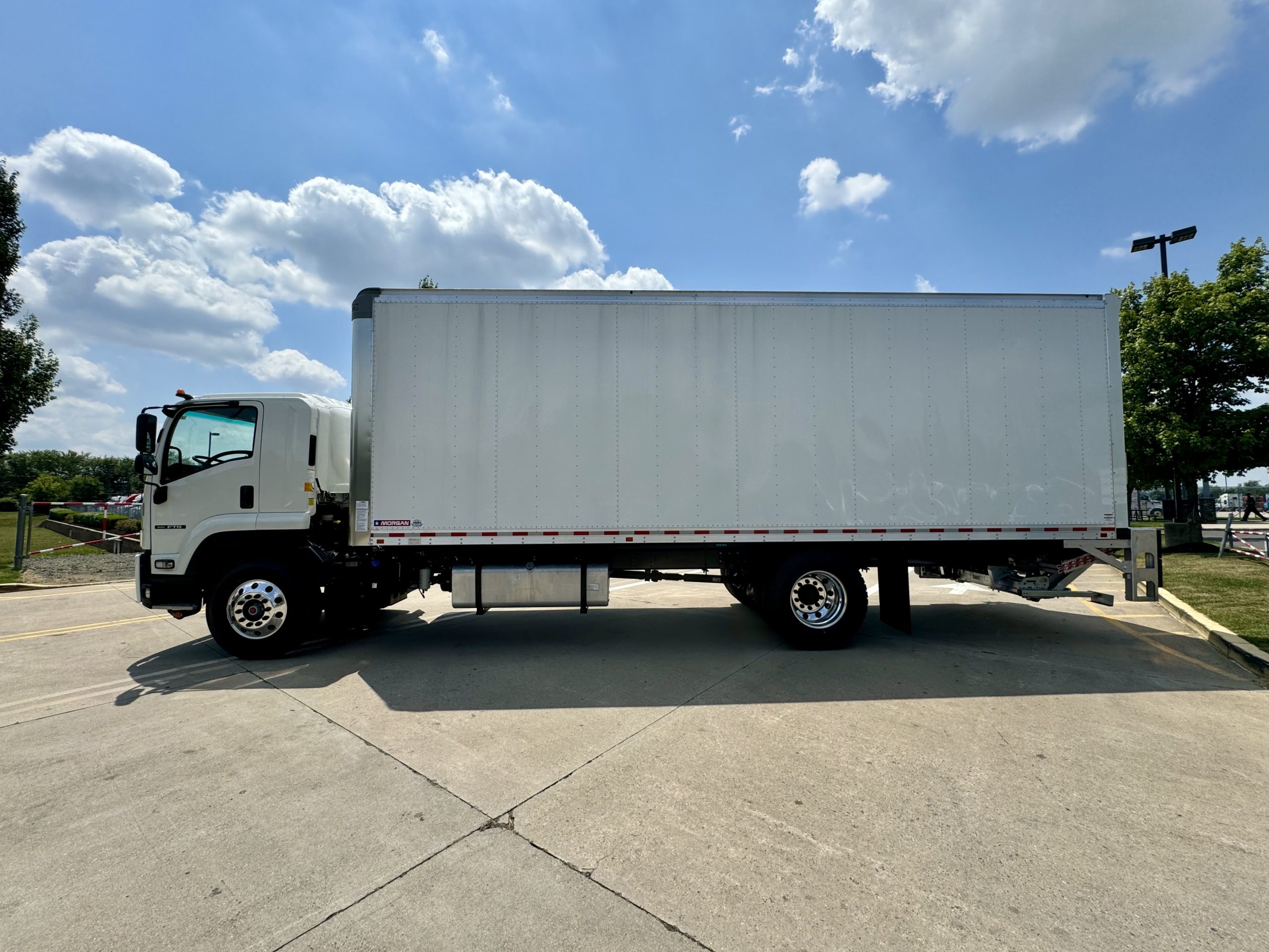 2024 ISUZU FTR - Campbell Supply