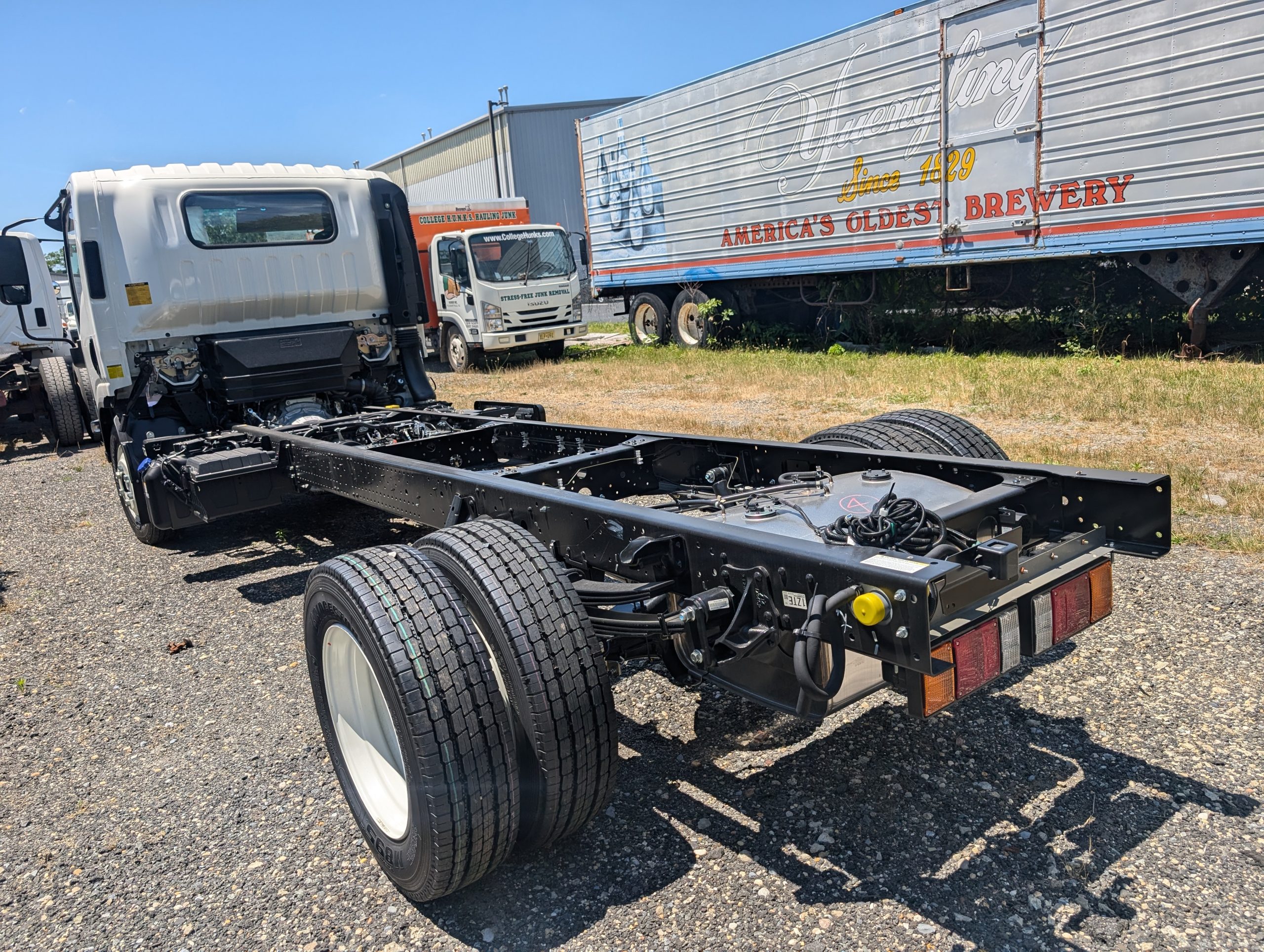 2024 ISUZU NRR - image 6 of 6