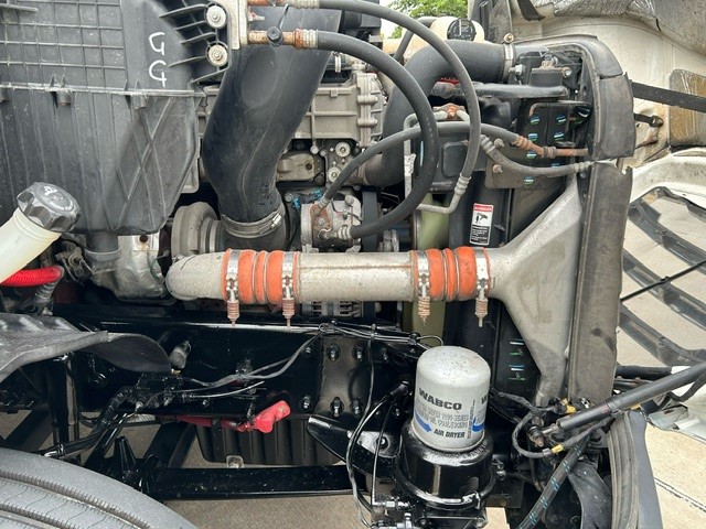 2020 FREIGHTLINER CASCADIA PE116S 204421-06 2020 FREIGHTLINER CASCADIA PE116S 204421-06