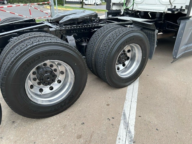 2020 FREIGHTLINER CASCADIA PE116S 204421-09 2020 FREIGHTLINER CASCADIA PE116S 204421-09