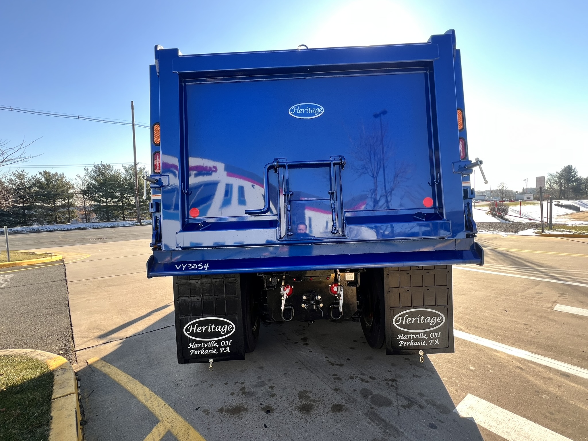 2025 Freightliner 114SD - image 5 of 6