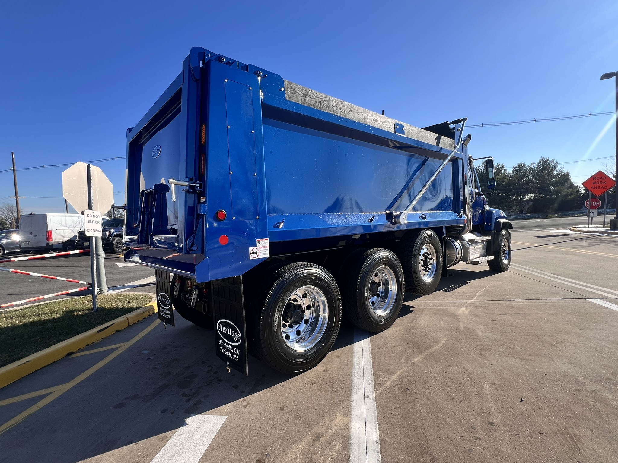 2025 Freightliner 114SD - image 6 of 6