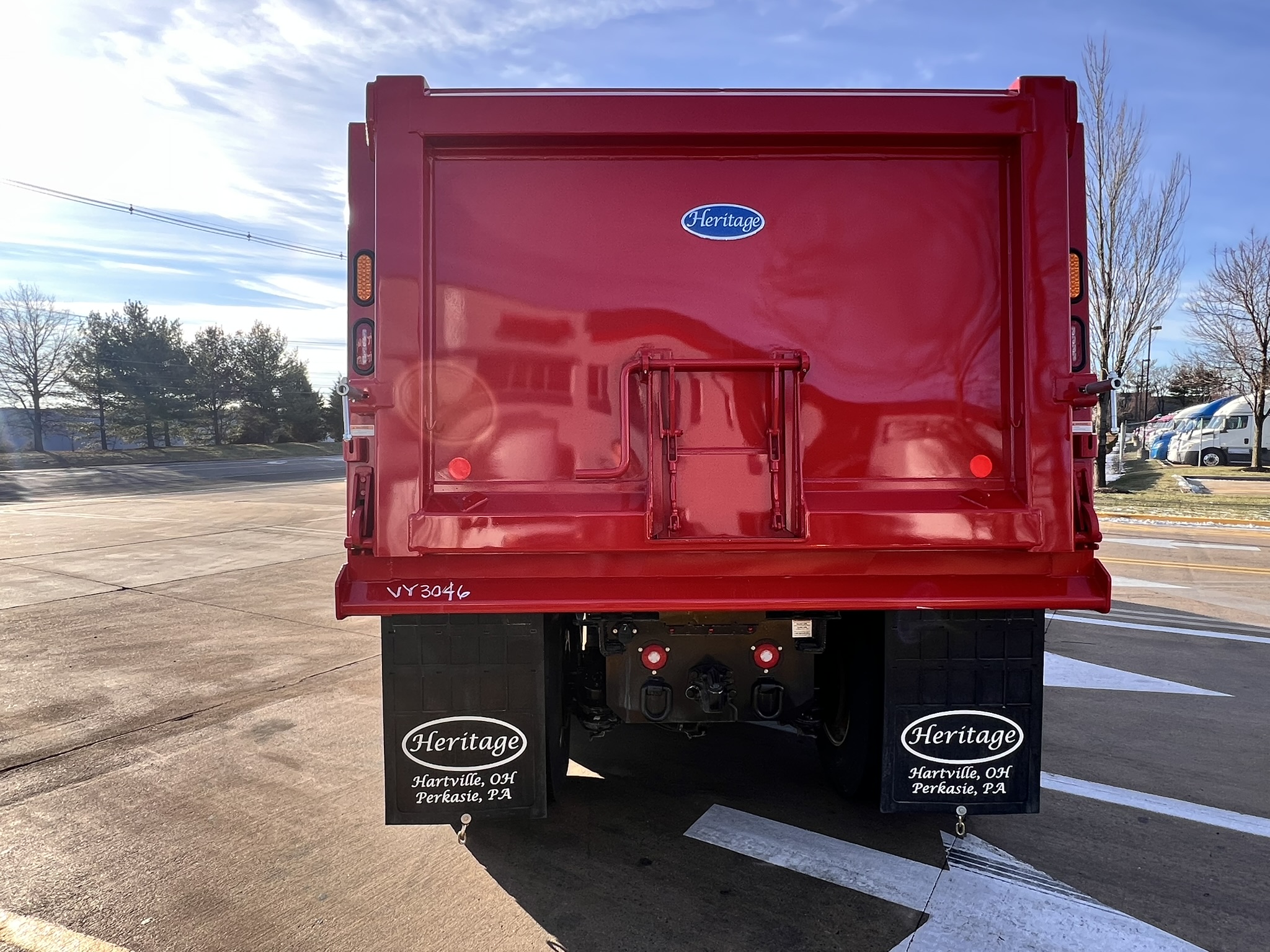 2025 Freightliner 114SD - image 5 of 6