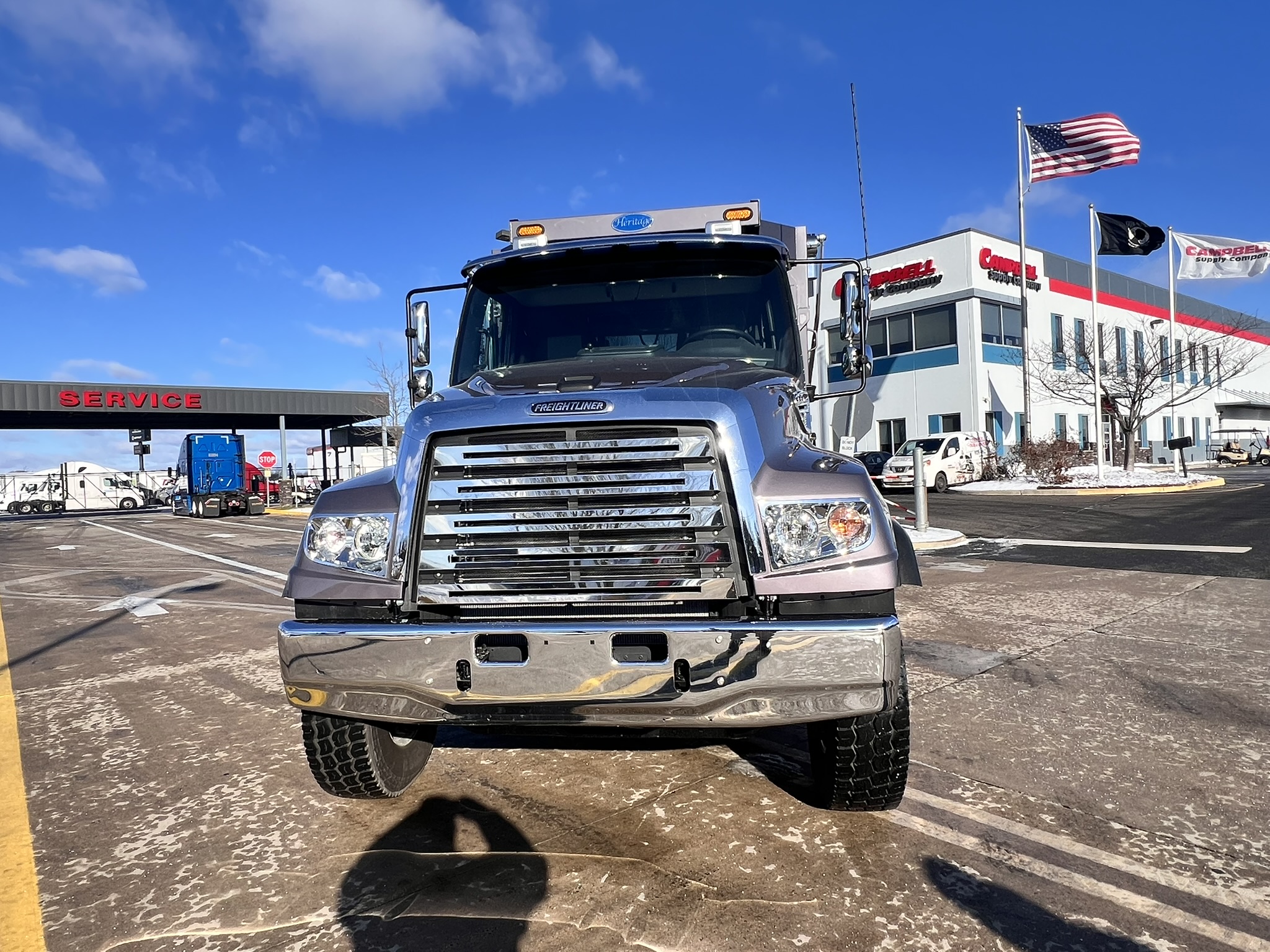 2025 Freightliner 114SD - image 1 of 6