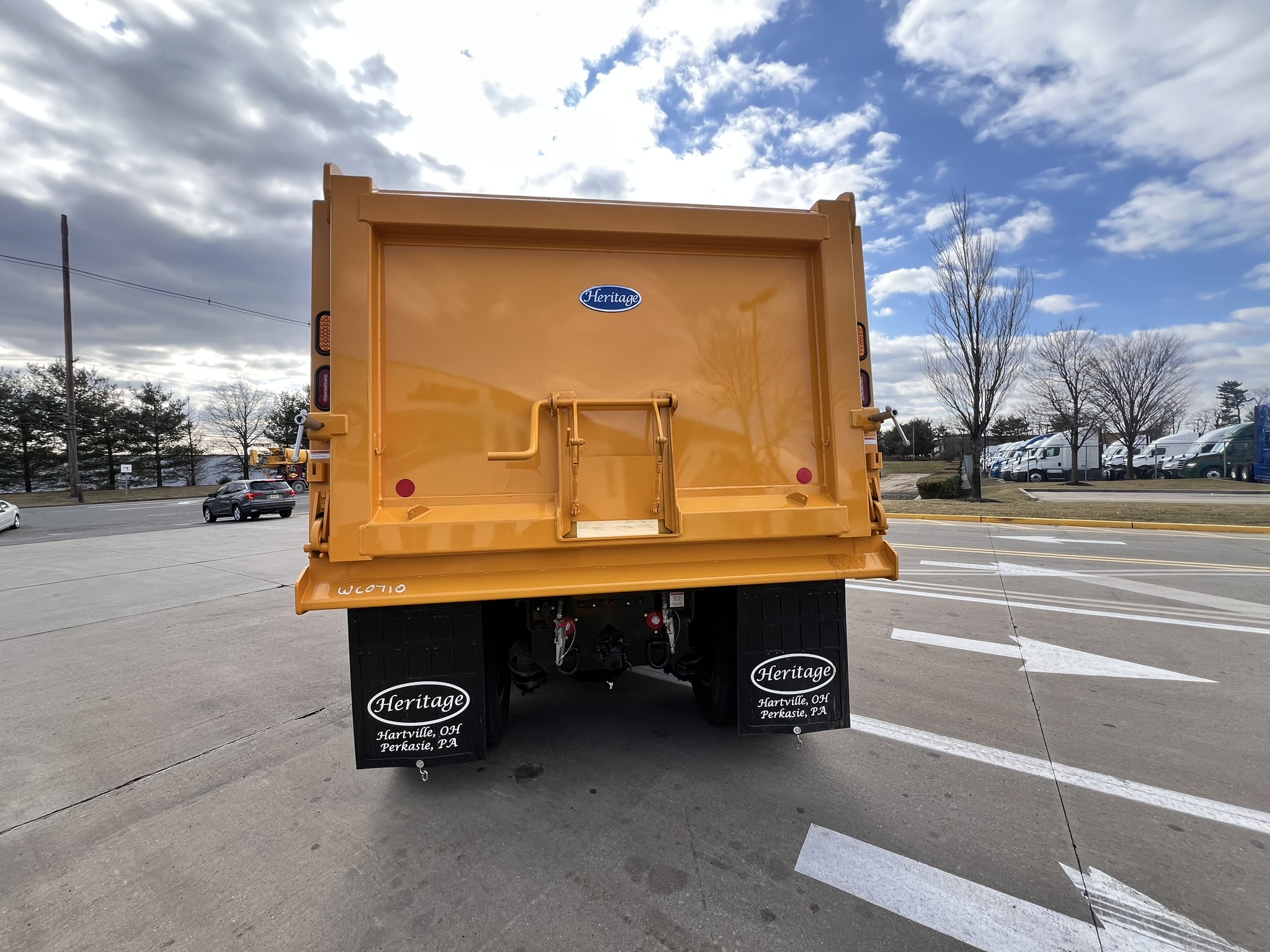 2025 Western Star Trucks 49X - image 5 of 6