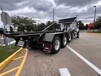 2025 FREIGHTLINER 114SD - image 2 of 6