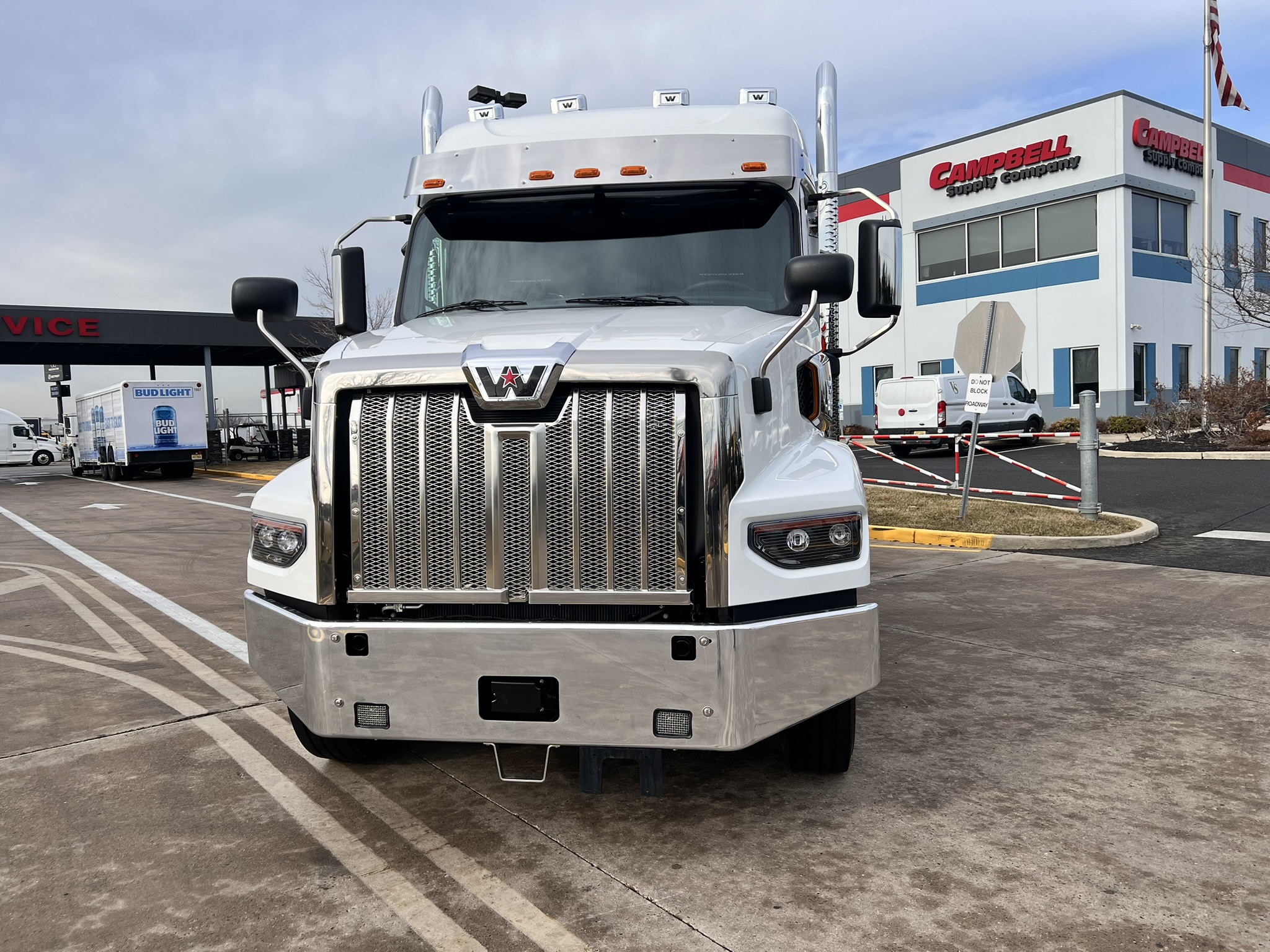 2025 Western Star Trucks 49X - image 1 of 6