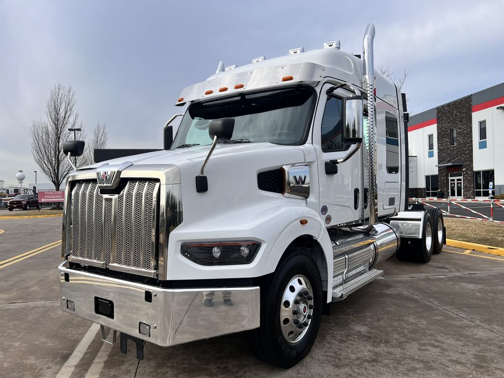 2025 Western Star Trucks 49X - Campbell Supply