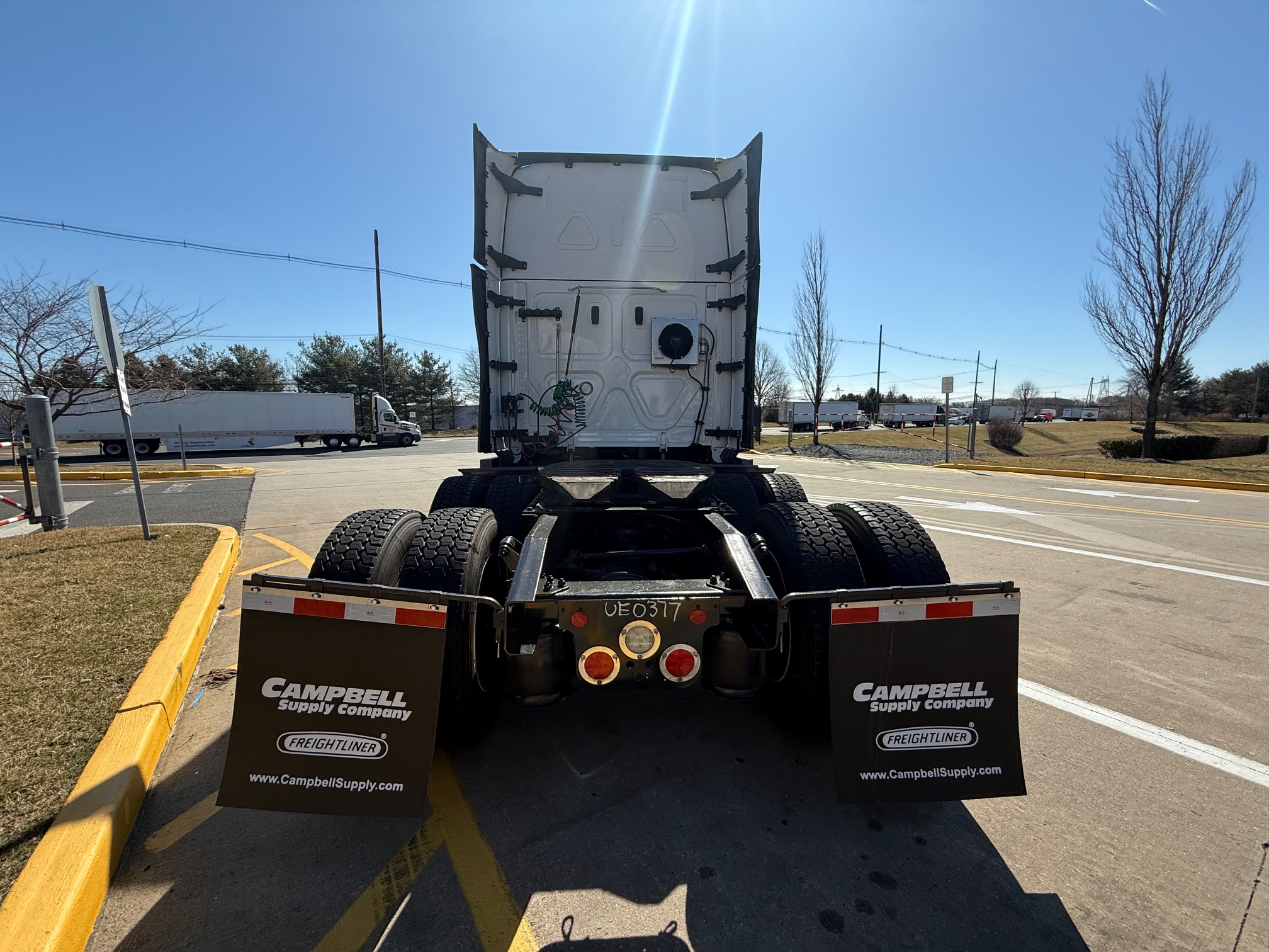 2023 Freightliner CASCADIA PT126S - image 5 of 6