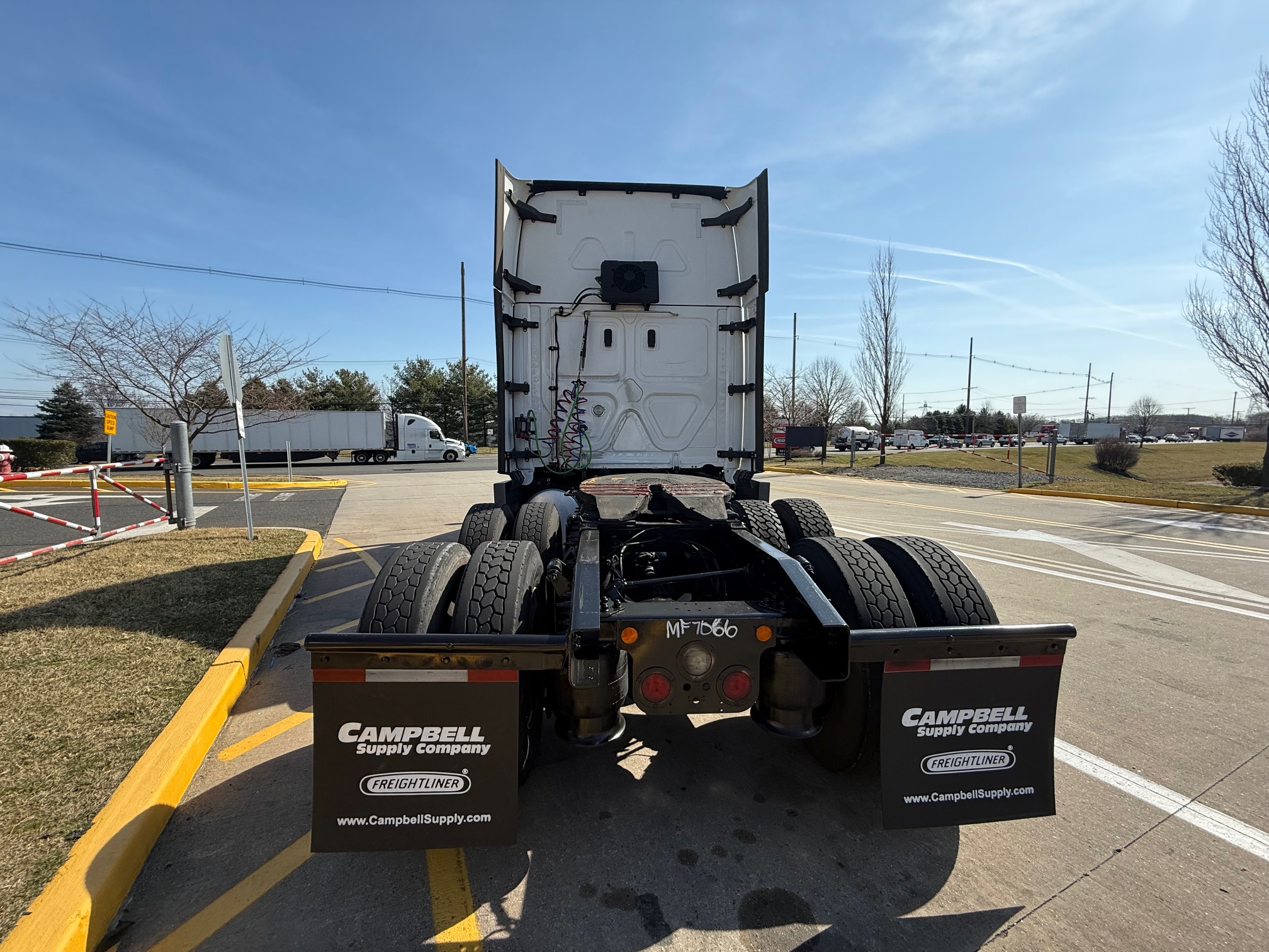 2021 Freightliner CASCADIA 126 - image 6 of 6
