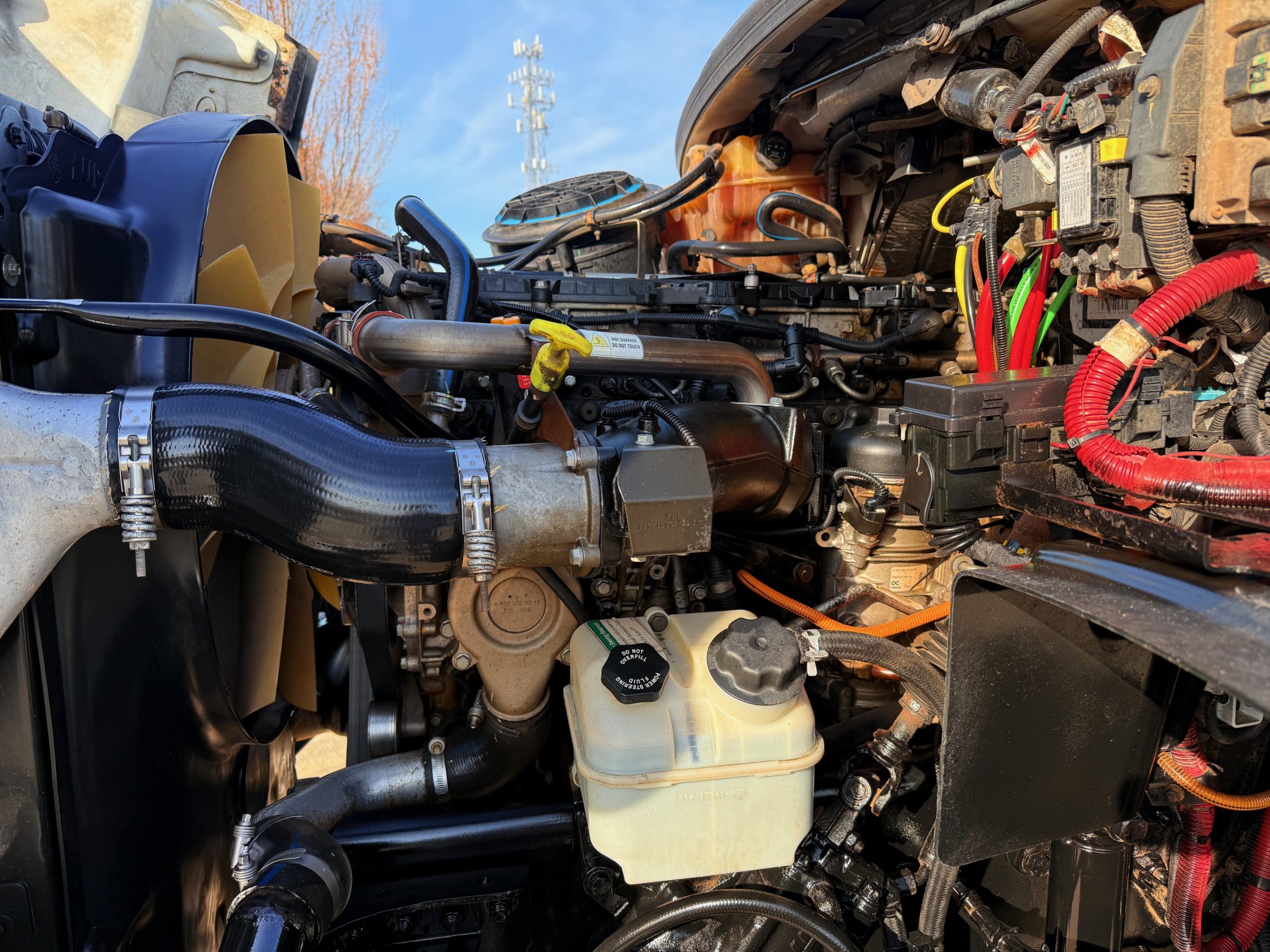 2017 FREIGHTLINER 114SD - image 6 of 6