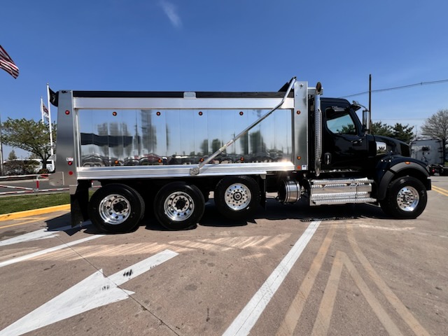 2025 Western Star Trucks 49X - image 6 of 6