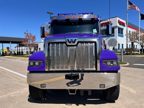 2025 Western Star Trucks 49X - image 2 of 6