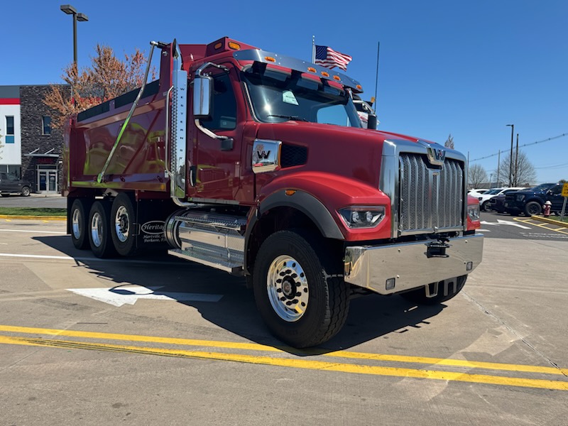 2025 Western Star Trucks 49X - image 1 of 6