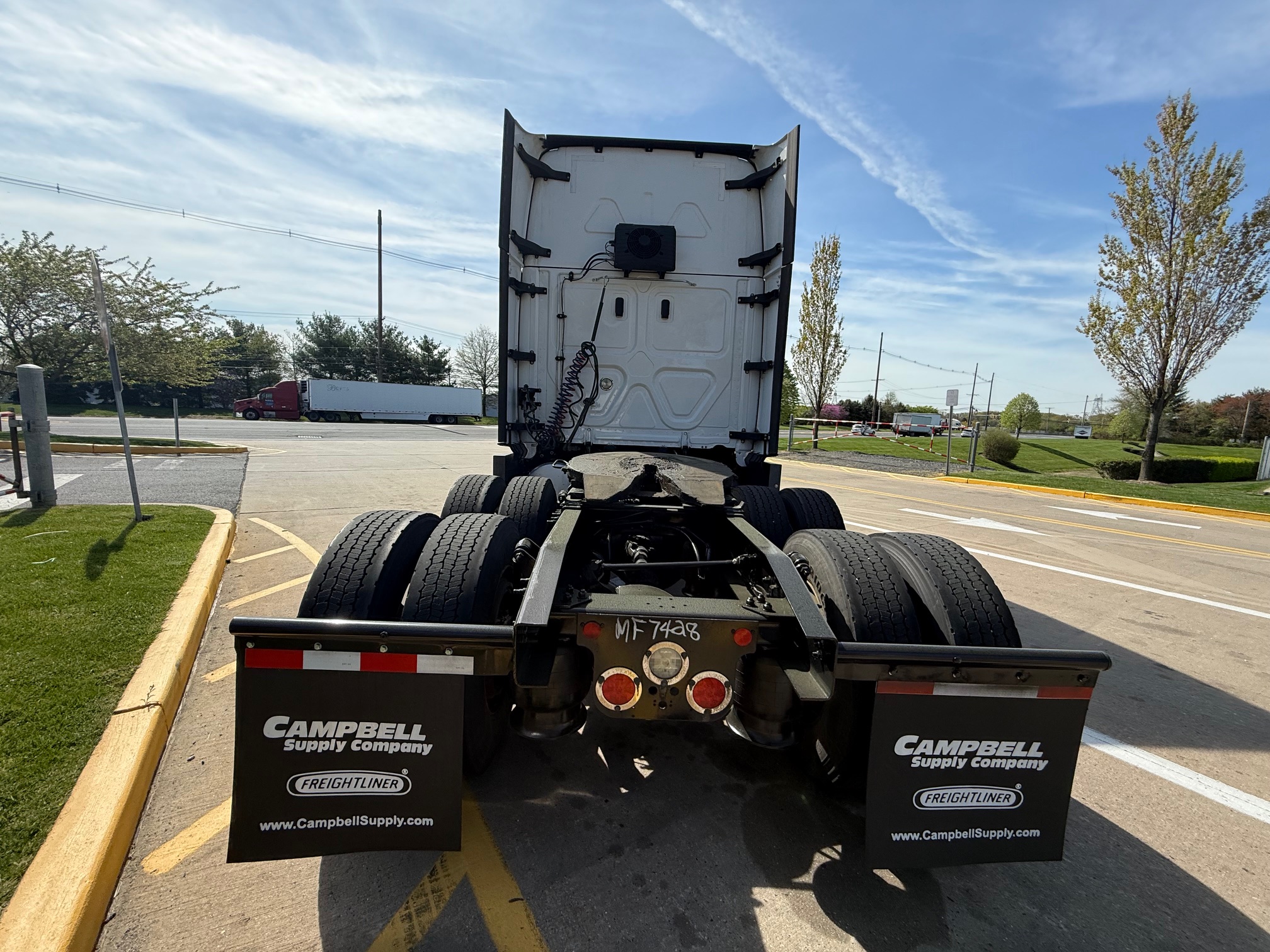 2021 FREIGHTLINER CASCADIA PT126S - image 5 of 6