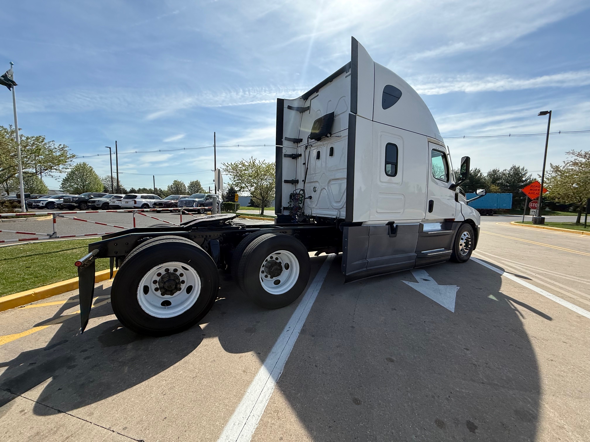 2021 FREIGHTLINER CASCADIA PT126S - image 6 of 6
