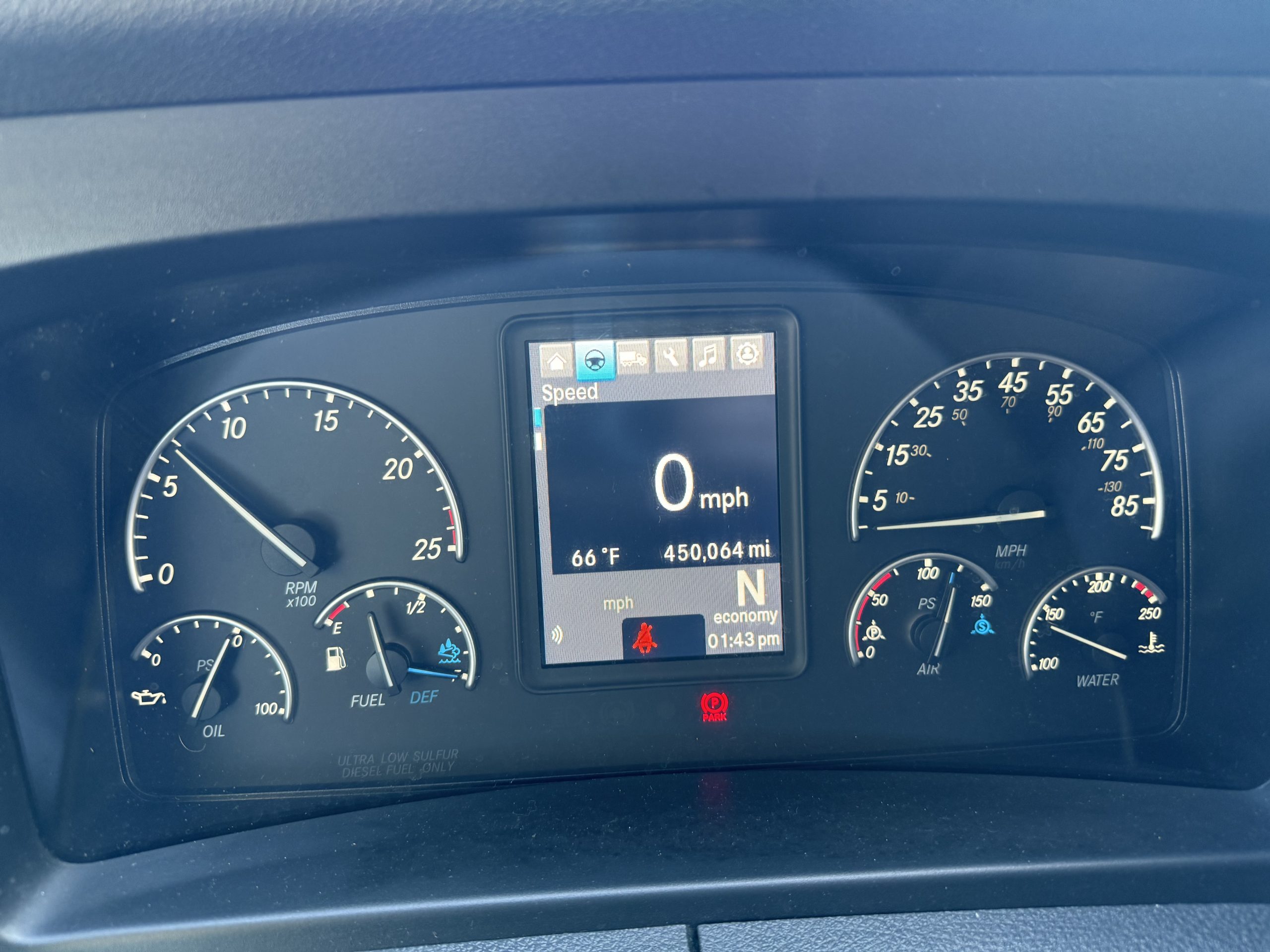 2023 Freightliner CASCADIA 126 - image 6 of 6