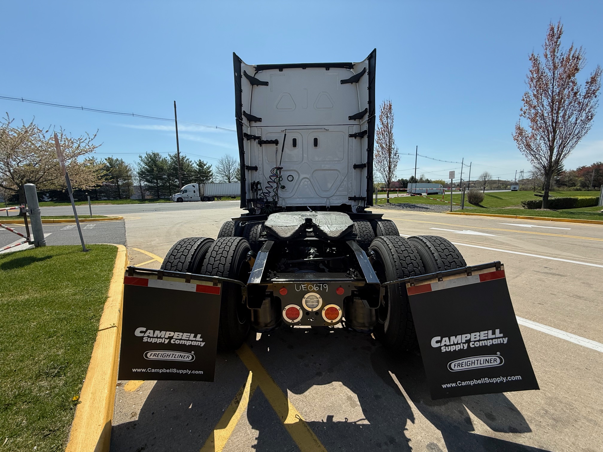 2023 FREIGHTLINER CASCADIA PT126S - image 6 of 6