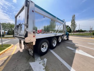 2025 Western Star Trucks 49X - image 5 of 6