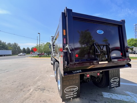 2025 Western Star Trucks 49X - image 4 of 6