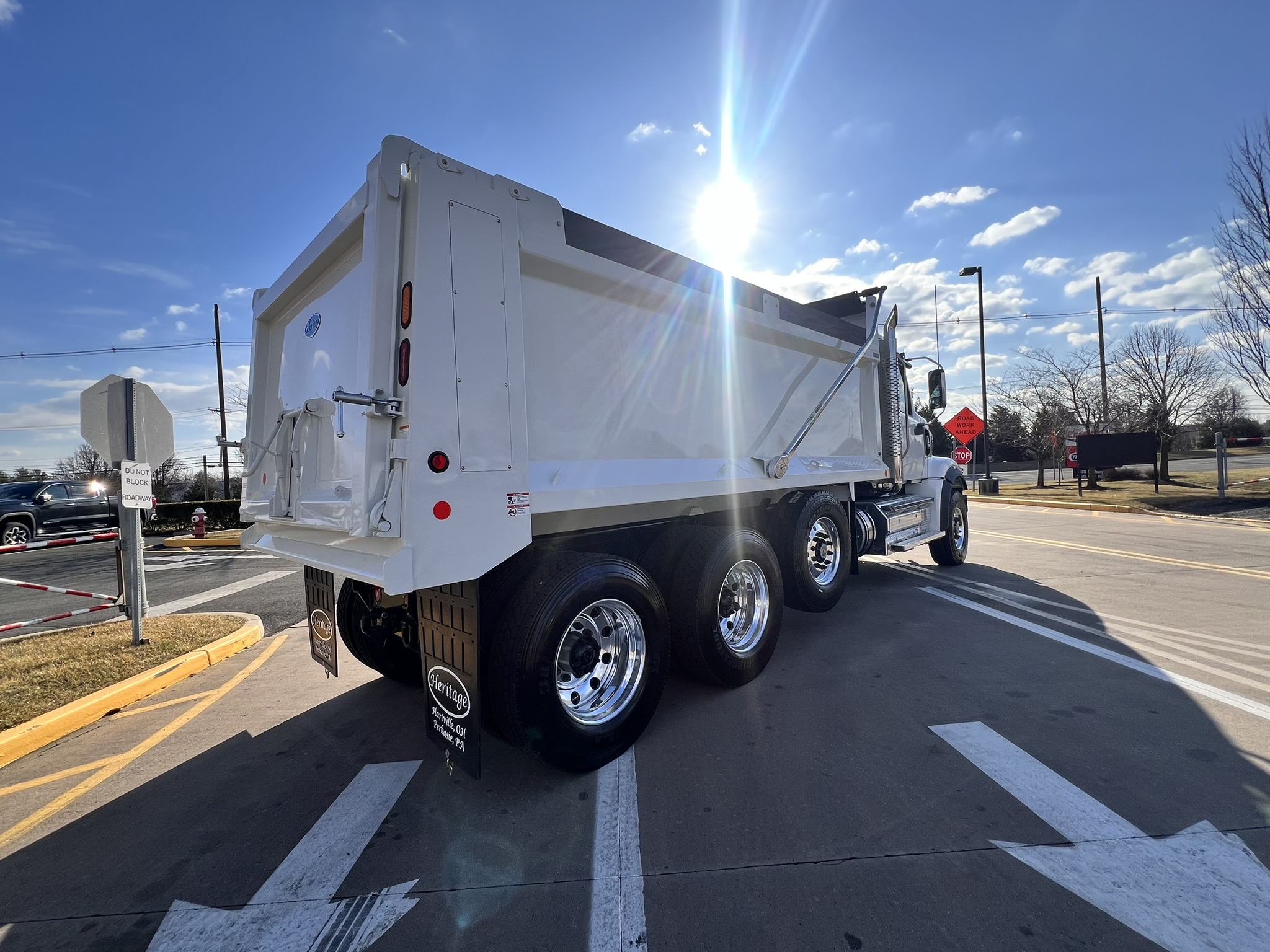 2025 Western Star Trucks 49X - image 5 of 6