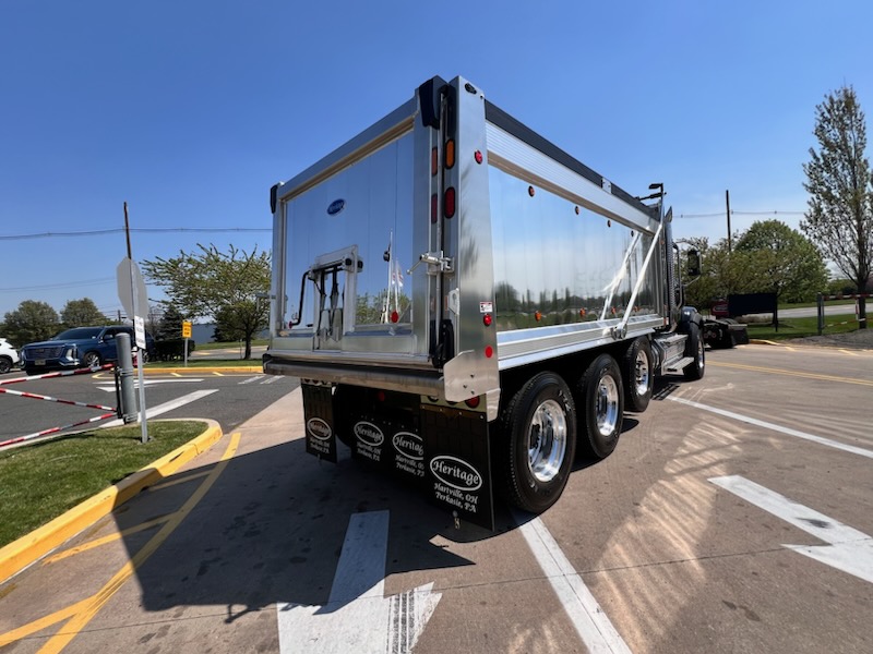 2025 Western Star Trucks 49X - image 6 of 6