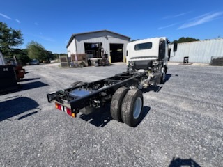 2025 ISUZU NPR - image 6 of 6