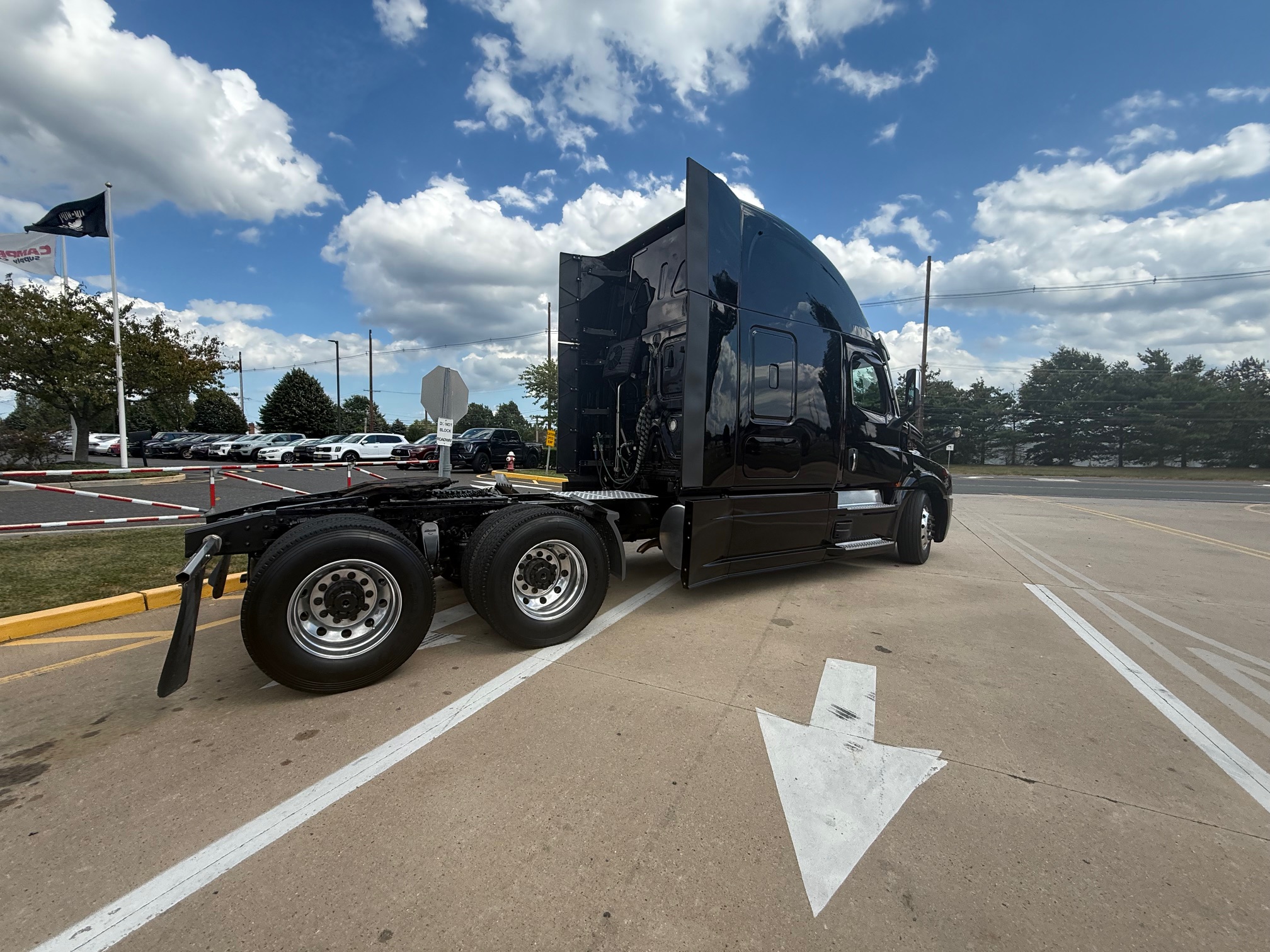 2020 Freightliner CASCADIA 126 172712-07 2020 Freightliner CASCADIA 126 172712-07