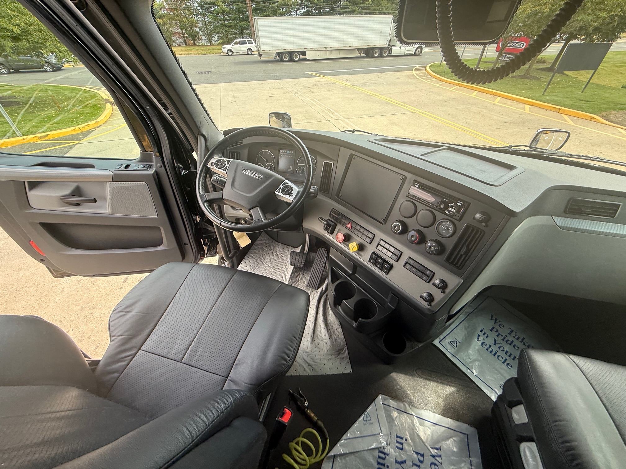 2020 Freightliner CASCADIA 126 172712-12 2020 Freightliner CASCADIA 126 172712-12