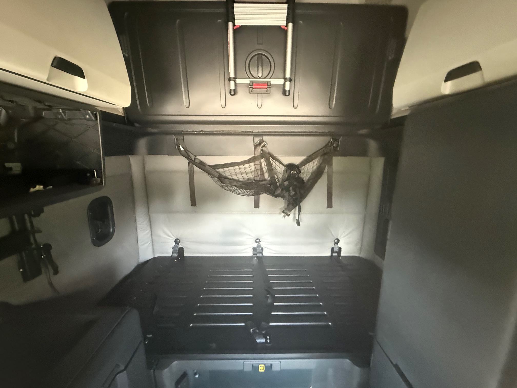 2020 Freightliner CASCADIA 126 172712-16 2020 Freightliner CASCADIA 126 172712-16