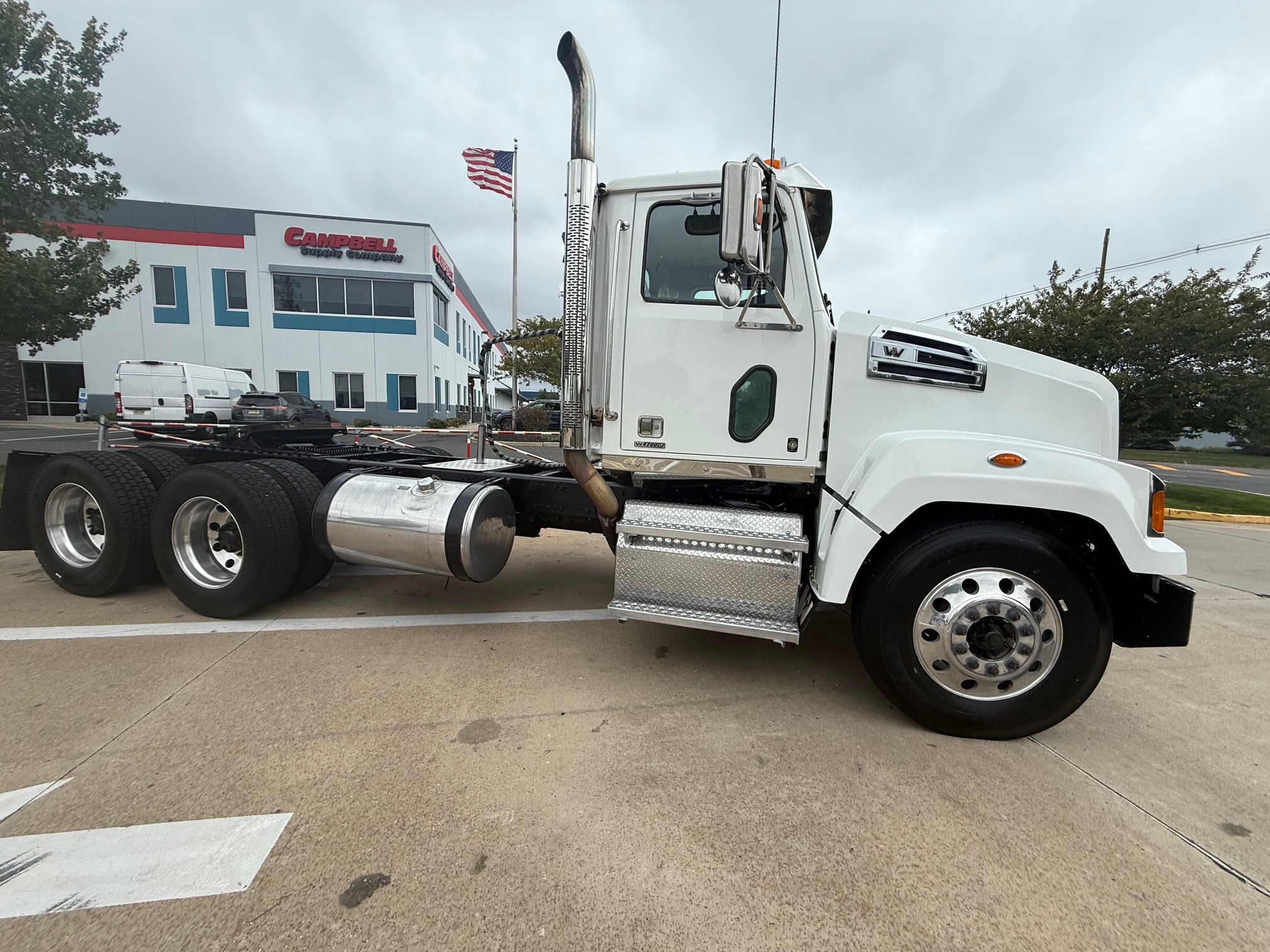 2019 Western Star Trucks 4700SF - image 1 of 6