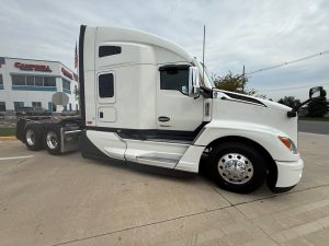 2022 KENWORTH T680 211525-01