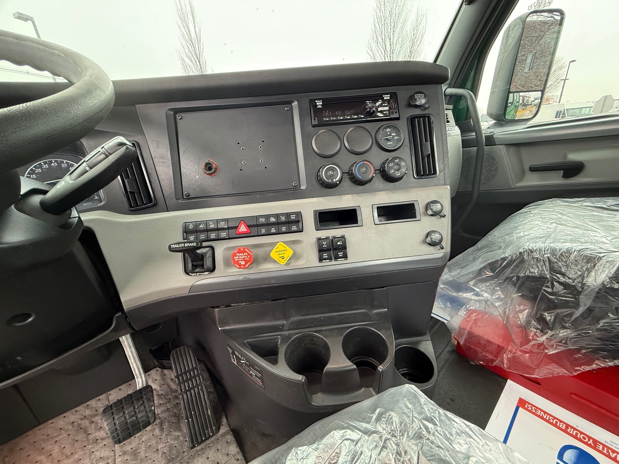 2020 Freightliner CASCADIA PT126D 169156-13 2020 Freightliner CASCADIA PT126D 169156-13