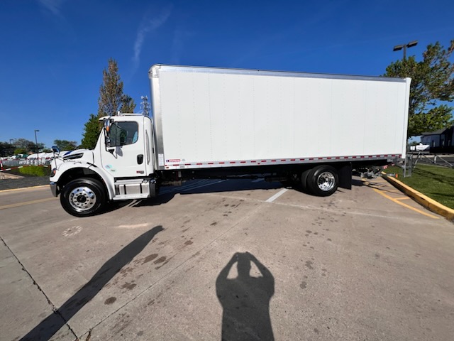 2025 Freightliner M2106 - image 3 of 6