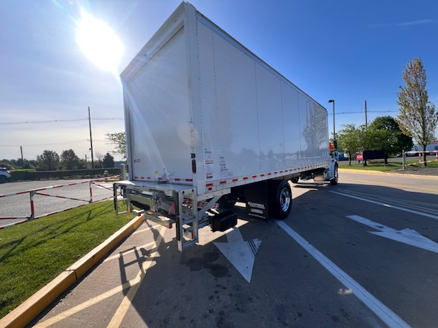 2025 Freightliner M2106 - image 6 of 6