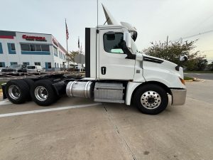 2021 FREIGHTLINER CASCADIA 126 211370-01