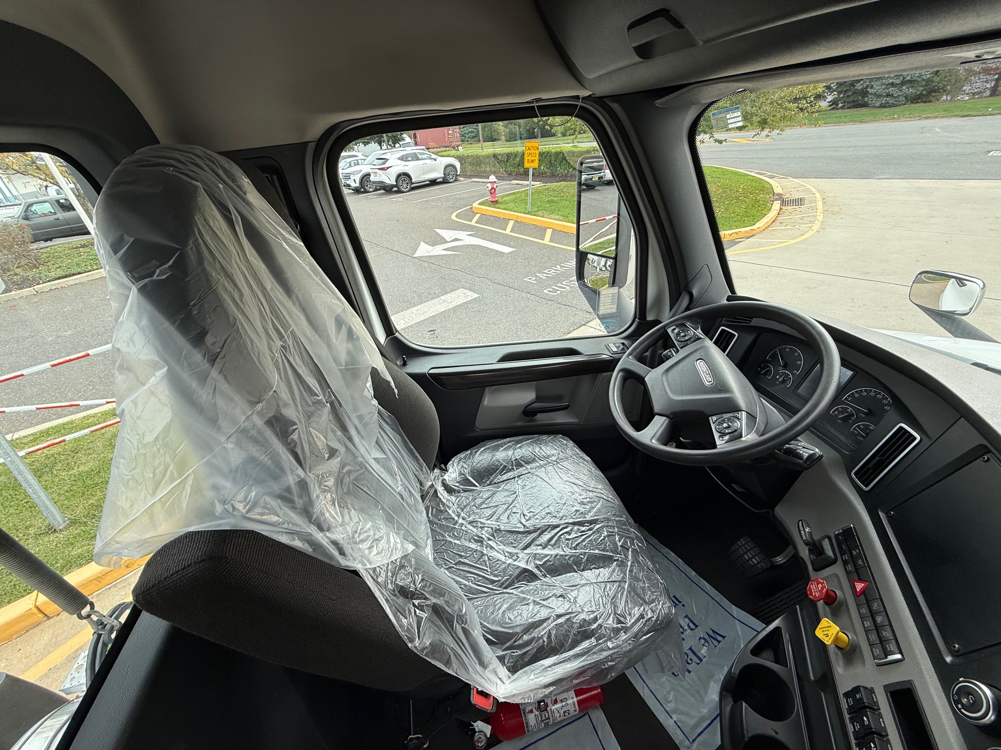 2021 FREIGHTLINER CASCADIA 126 211370-11 2021 FREIGHTLINER CASCADIA 126 211370-11