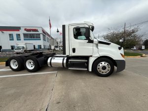 2021 FREIGHTLINER CASCADIA 126 211491-01