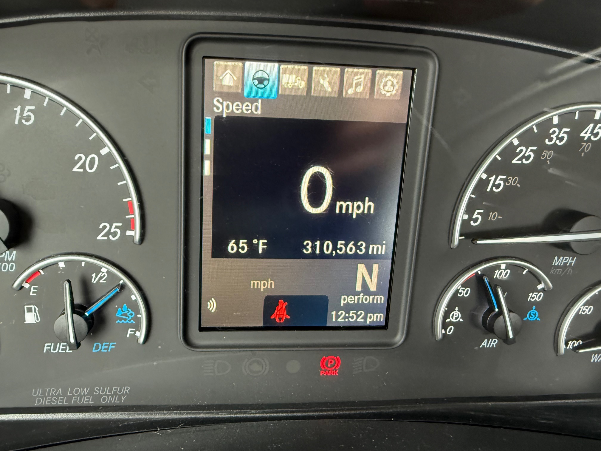 2021 FREIGHTLINER CASCADIA 126 211491-07 2021 FREIGHTLINER CASCADIA 126 211491-07