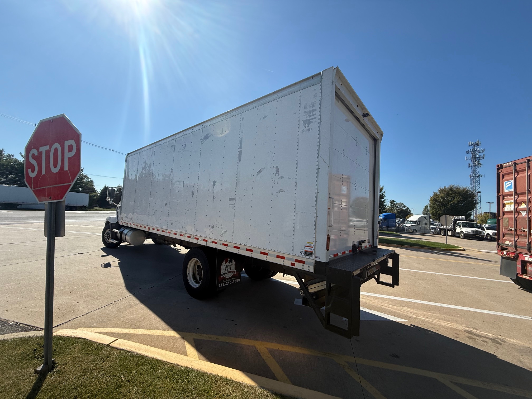 2022 MACK MD7 - image 4 of 6