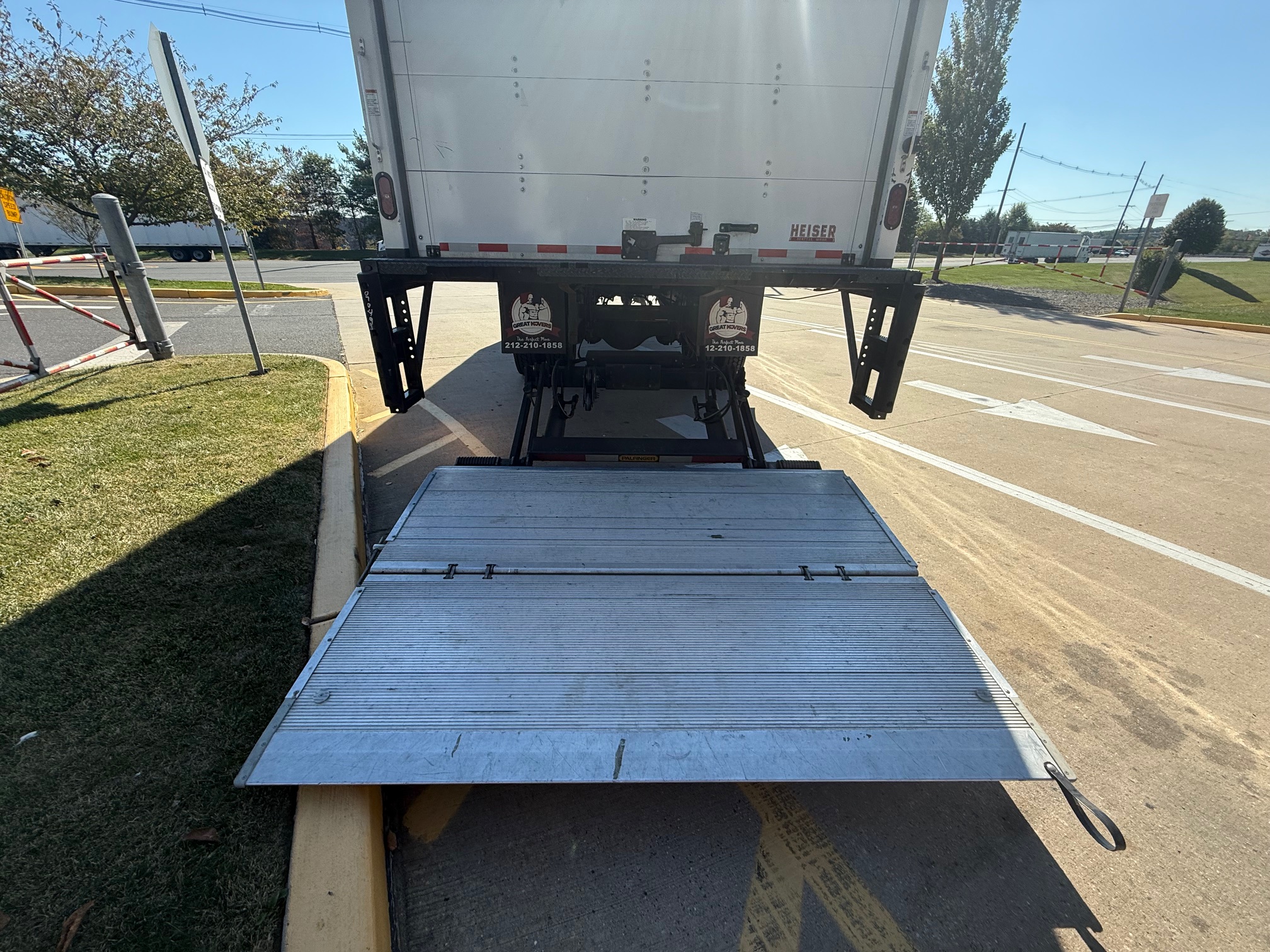 2022 MACK MD7 2022 MACK MD7 - image 6 of 6