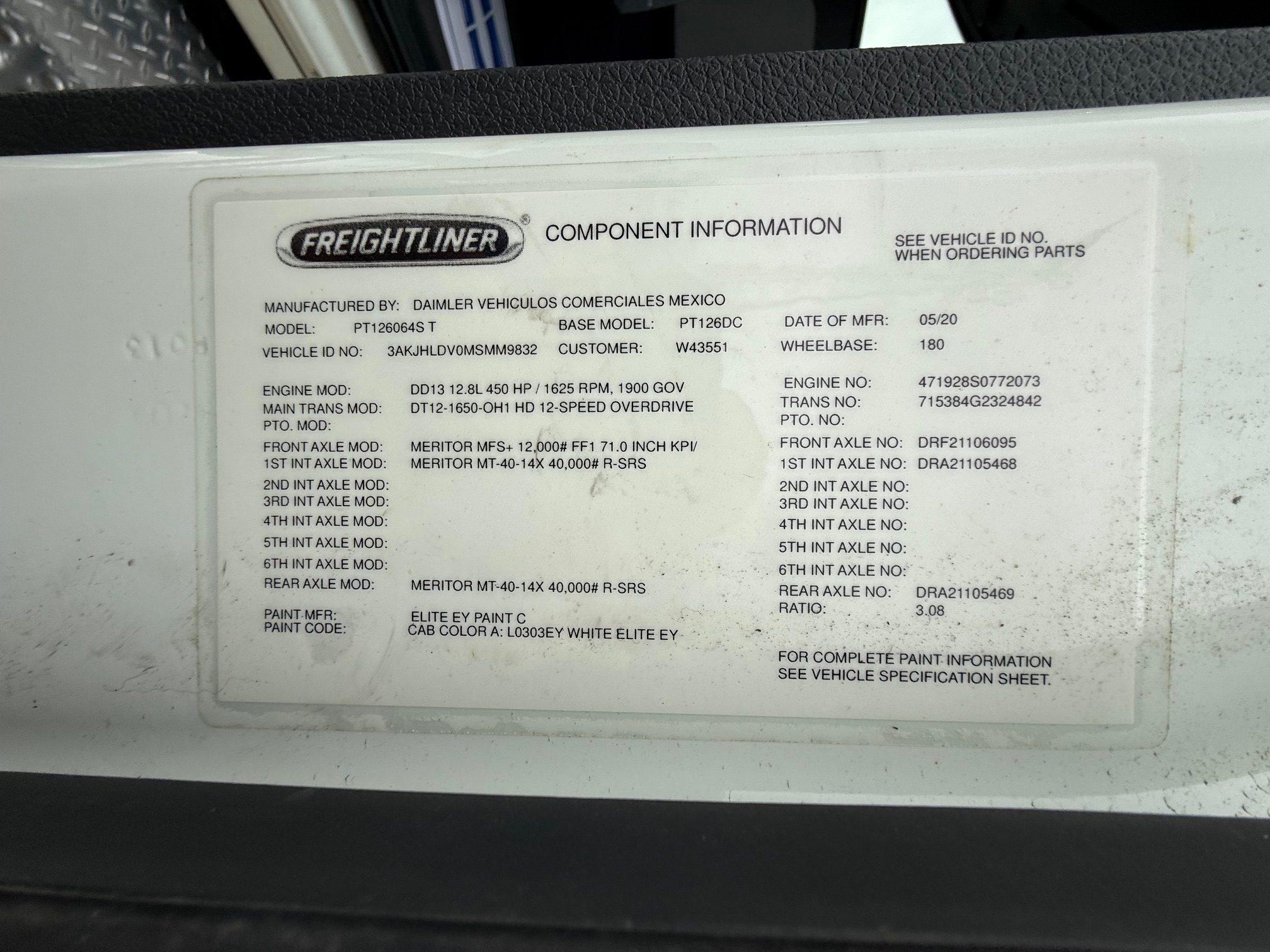 2021 Freightliner CASCADIA 126 212133-20 2021 Freightliner CASCADIA 126 212133-20